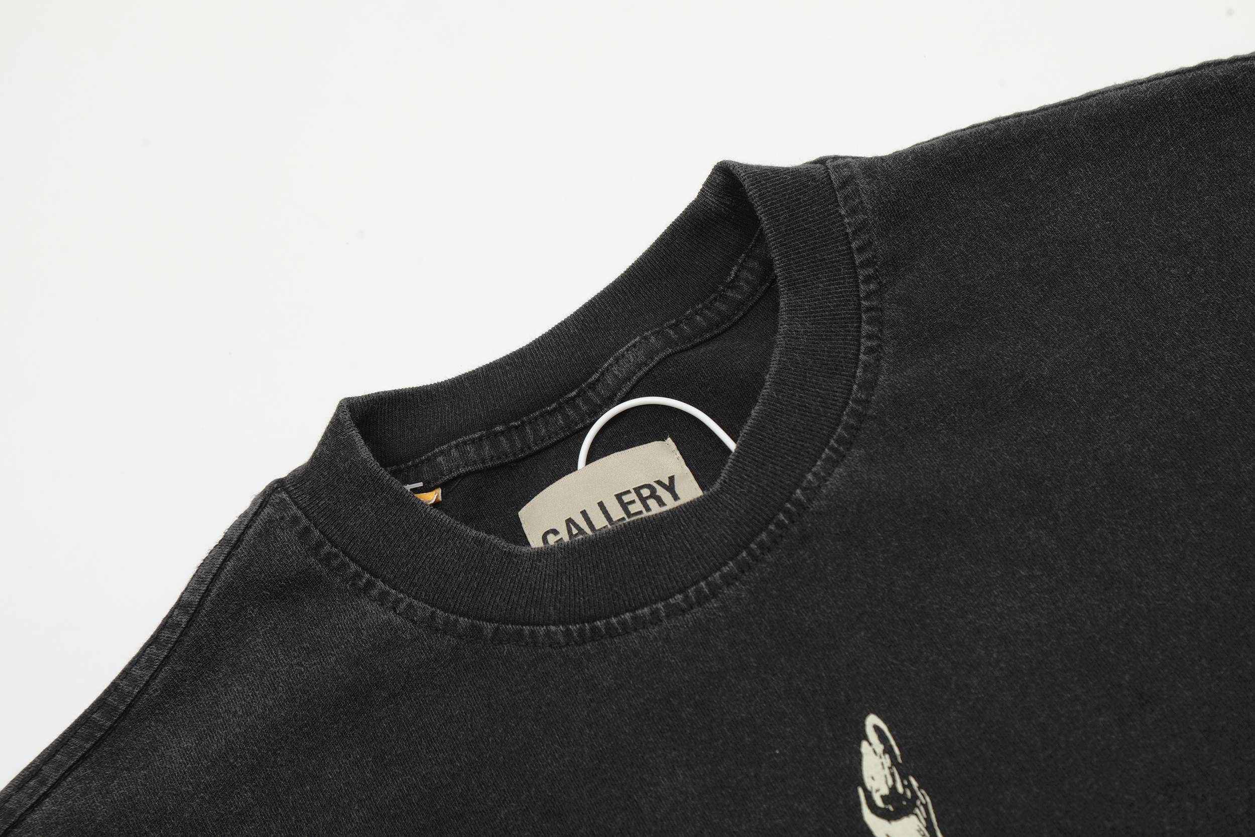 GALLERY DEPT New T-shirt D47